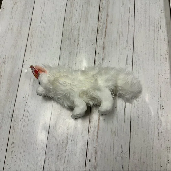 TY Beanie Baby - SNOCAP the Snow Fox (7.5 inch) - Picture 2 of 7